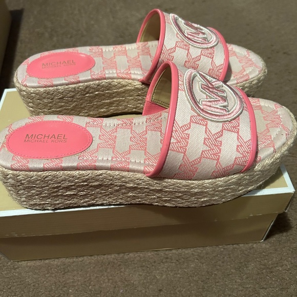 Michael Kors Sadler Wedge Sandal - Picture 2 of 4